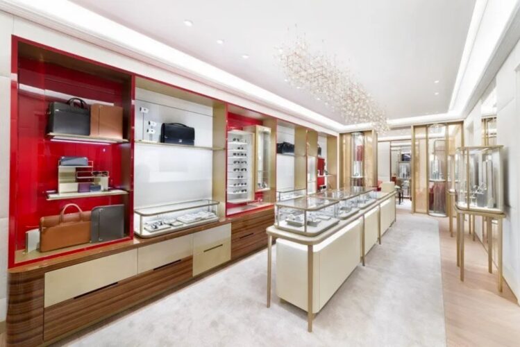 shop interior image with many glass surfaces